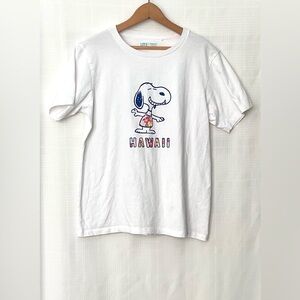 Uniqlo White Snoopy Hawaii Women's Tee